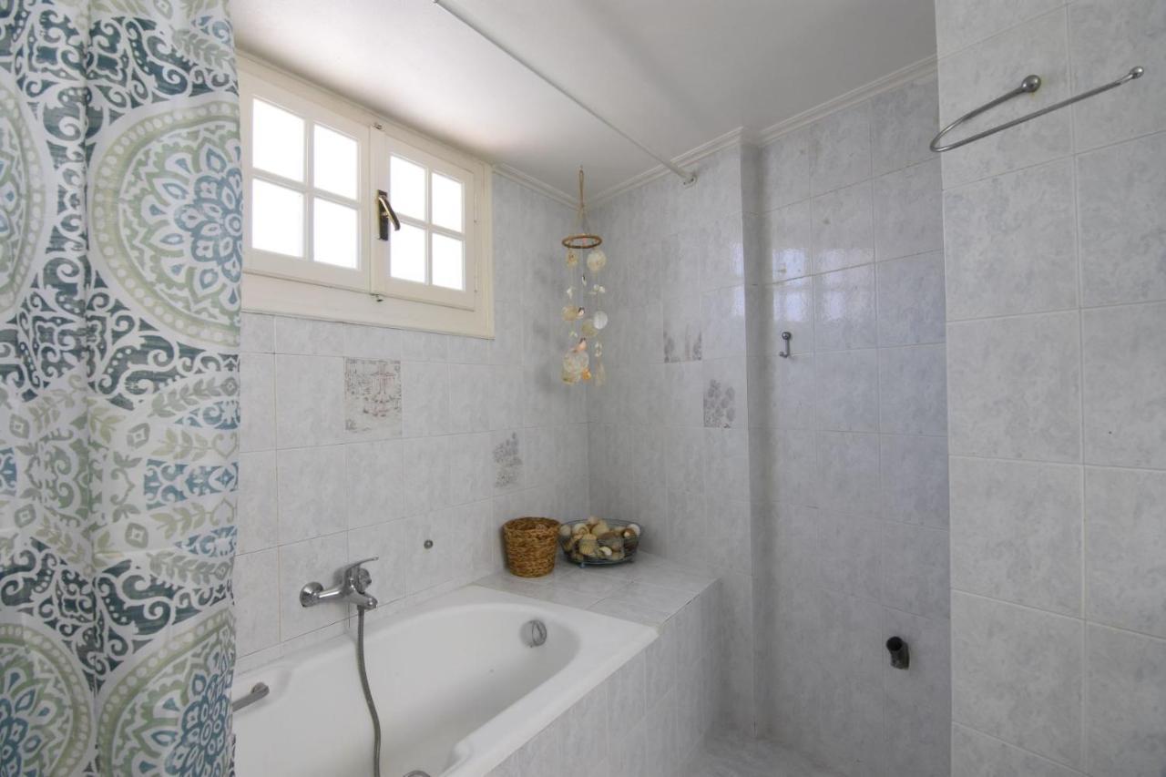The Yellow Art Home Kalamata Esterno foto